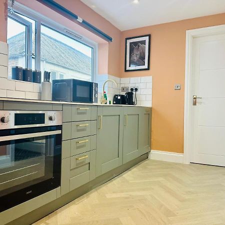 Flash Sale Brighton Train Station 1 Bedroom Flat Bn137Che03 מראה חיצוני תמונה